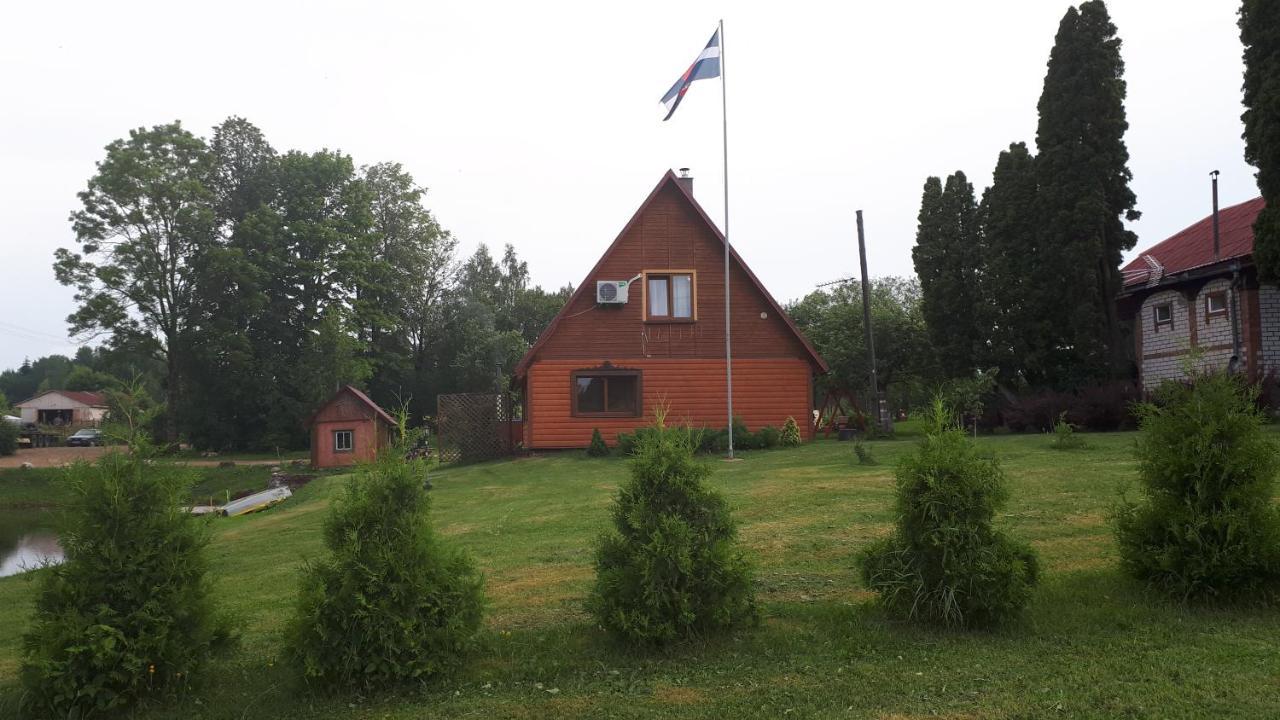 Holiday Home Tujas Kraslava Bagian luar foto