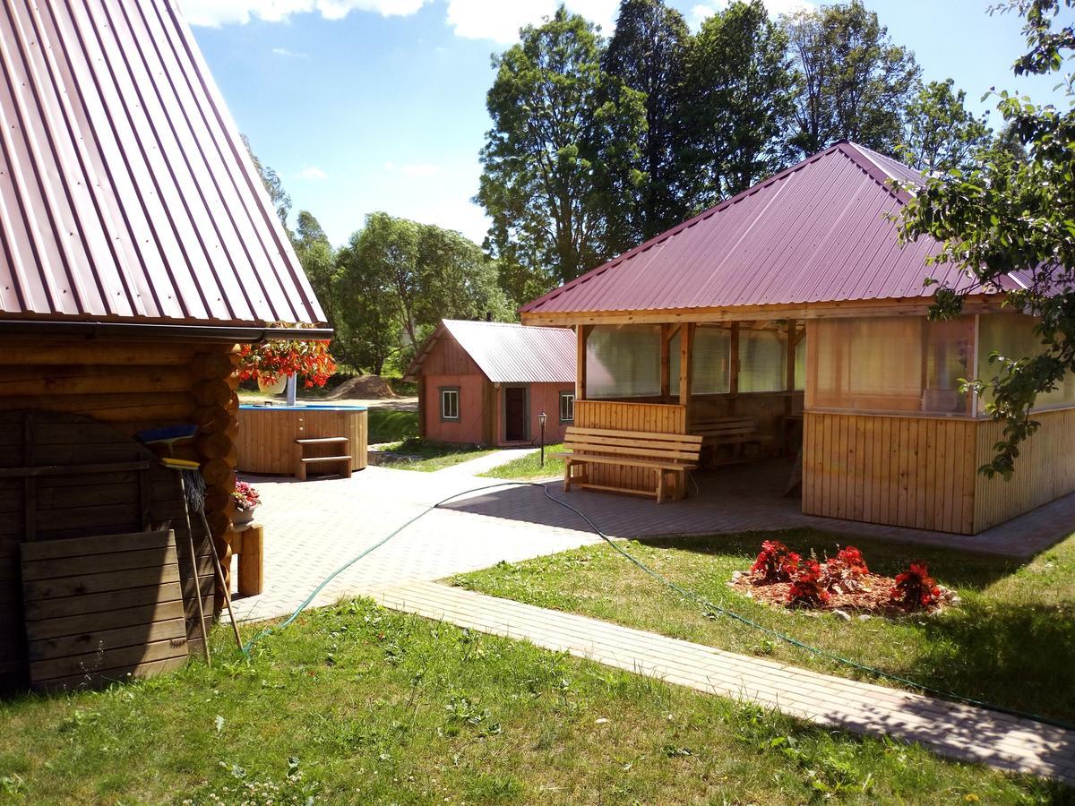 Holiday Home Tujas Kraslava Bagian luar foto